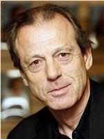 Leslie Grantham